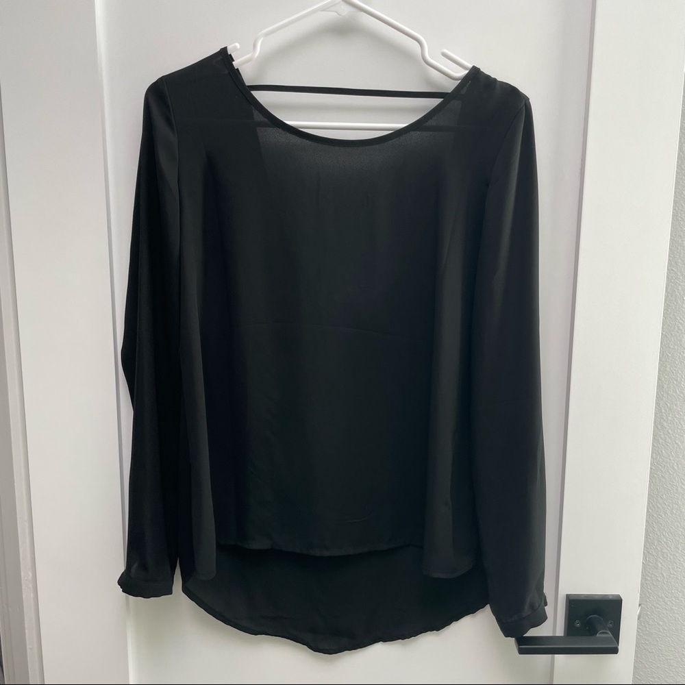 Black long sleeves low back blouse